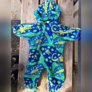 Y2k PANTAGONIA SZ 12-18M VGUC GREEN BLUE TEAL LIME TURTLES LIZARD fleece Bunting